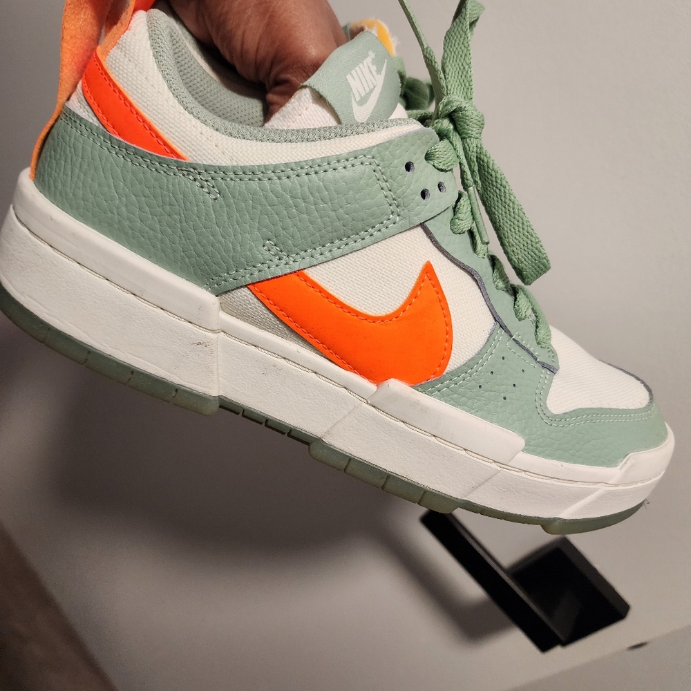 Nike Dunk Disrupts